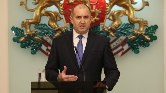 Президентът Радев поиска оставката на шефа на НСО